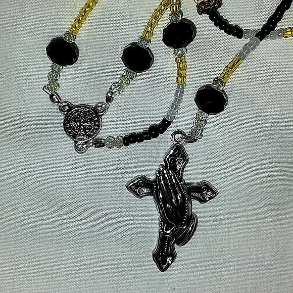 Beautiful very unique protection rosary - Picture 3 of 4
